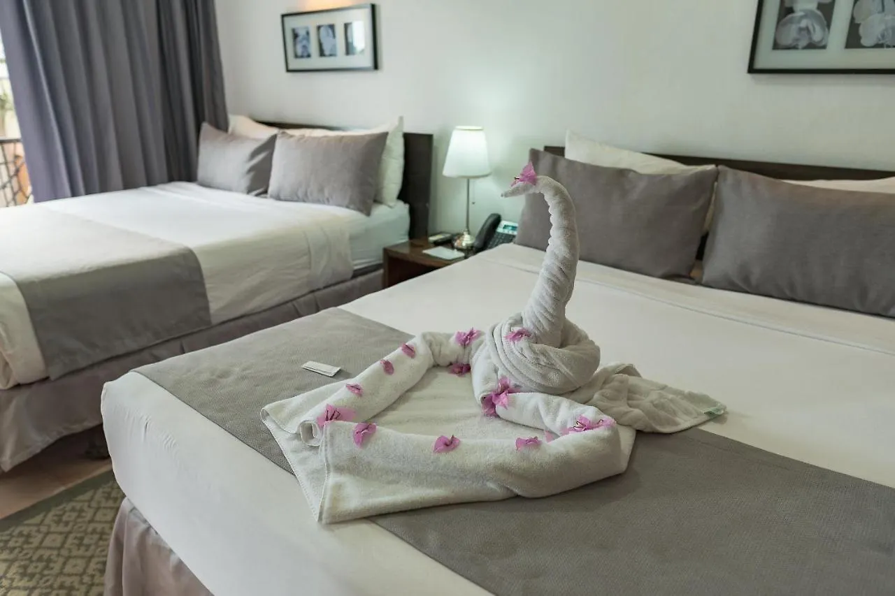 Hotel Silvestre La Romana 4*,